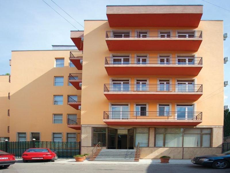 Отель Astoria Тбилиси Экстерьер фото